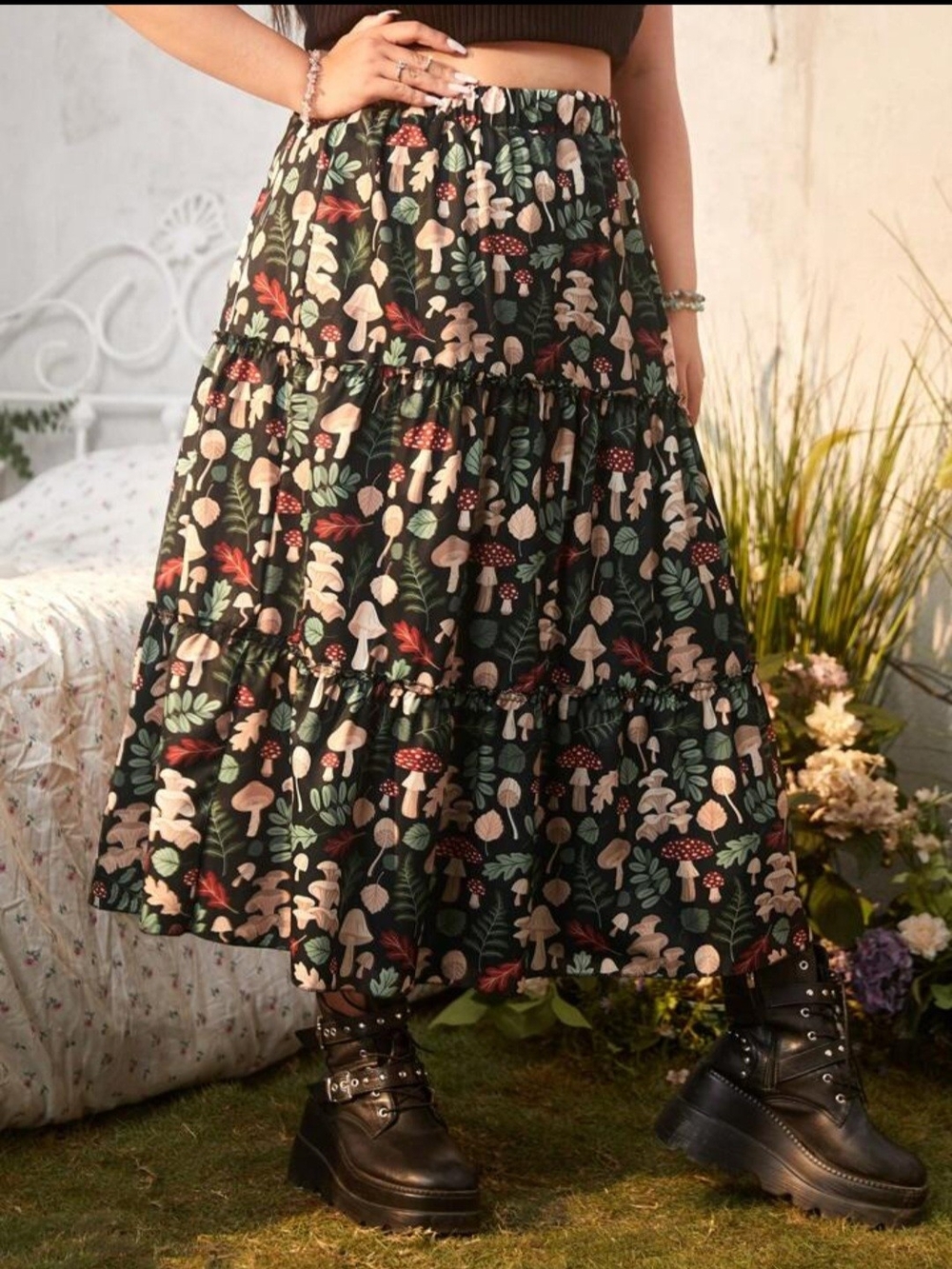 Black Mushroom Print Tiered Maxi Skirt